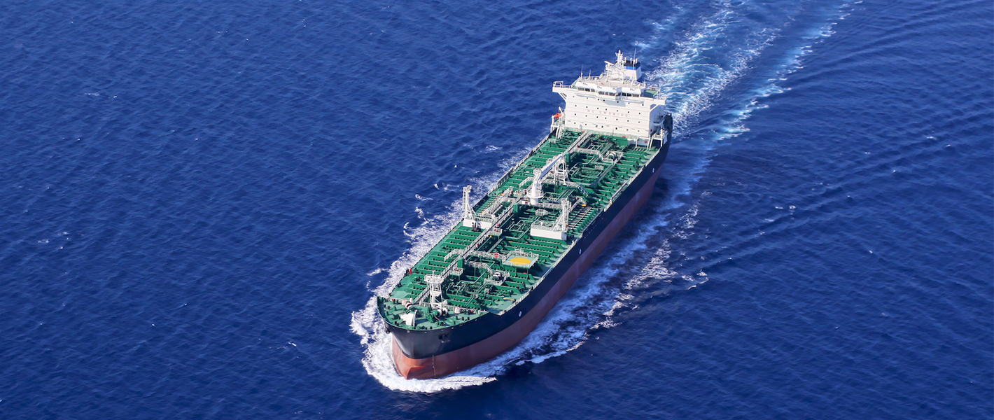 유조선에서 유출된 기름을 청소하는 방법